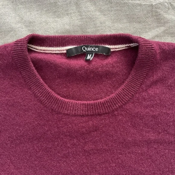 Quince burgundy plum purple 100% baby cashmere Crewneck Sweater - Picture 2 of 7